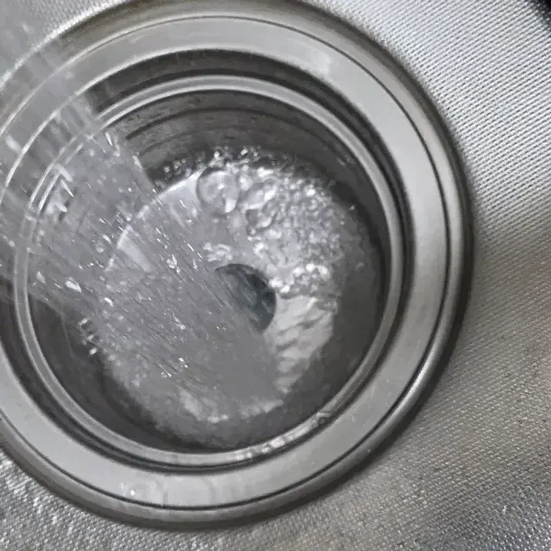 비봉면 상가 2층 바닥 배수구
